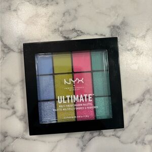 NYX Ultimate Multi-Finish Shadow Palette - Vibrant Colors